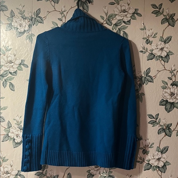 💁‍♀️WOMENS Banana Republic Teal Turtleneck Sweater with Button Cuffs - Picture 5 of 8